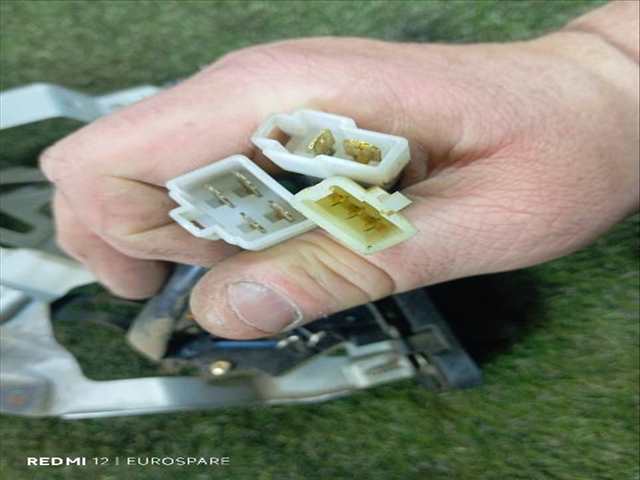 Foto 4ª: Mando Calefacción A. A. Santana Anibal 2.8 TD MILITAR [8140.43P] (2004)