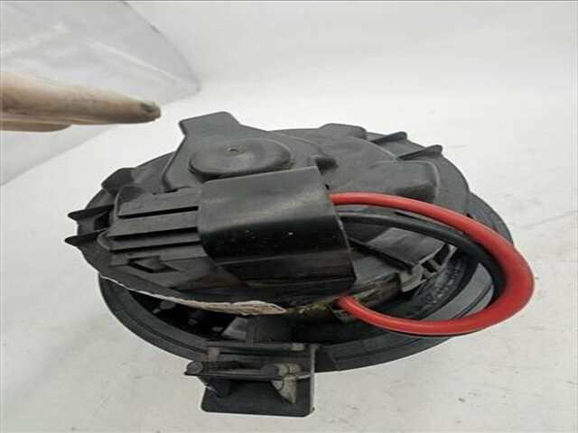 Foto 2ª: Calefacción Peugeot 2008 1.2 ACTIVE [1.2 LTR. - 81 KW 12V E-THP - PURETECH]