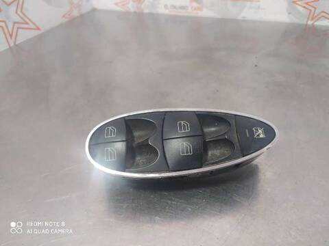 Botonera Elevalunas Mercedes Clase C 160 350 219.356) 272CV 200KW