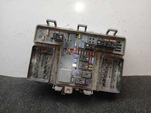 Caja Reles Fusibles Ford Mondeo 2.0 TDCI HATCHBACK 150CV 110KW