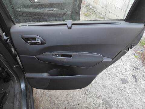 Tapizados Cartoneras Peugeot 5008 RHE