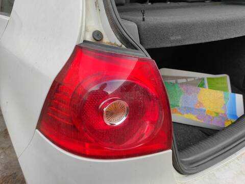 Piloto Trasero Izquierdo Volkswagen Golf BLG