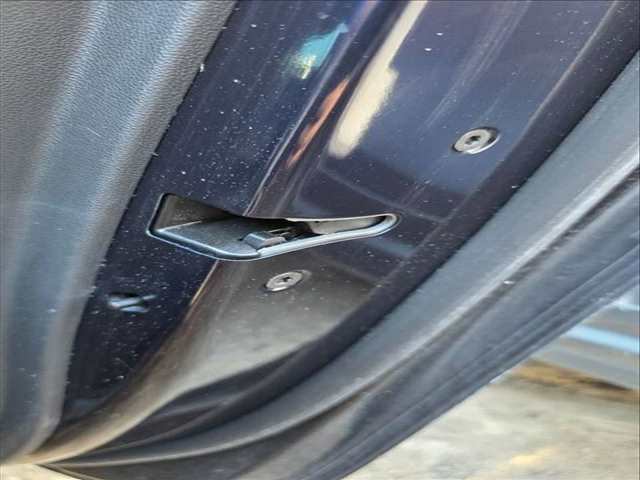 Foto 2ª: Cerradura Puerta Trasera Derecha Opel Insignia INNOVATION 165CV 121KW (2017)