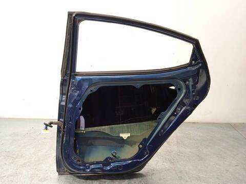 Foto 4ª: Puerta Trasera Derecha Hyundai Elantra TECNO 132CV 97KW [G4FG] (2014)