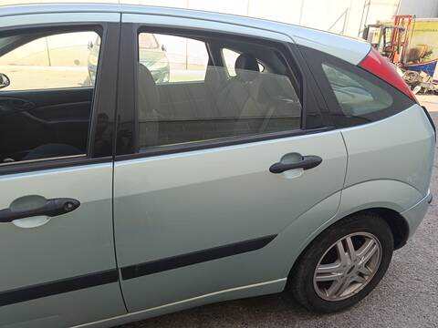 Puerta Trasera Izquierda Ford Focus F9DA BERLINA