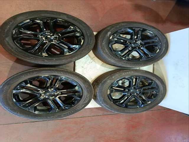 Juego LLantas Jeep Compass 46347813