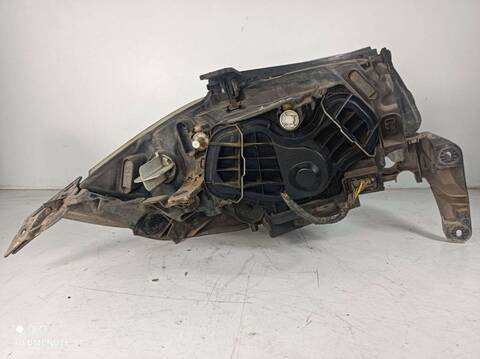 Foto 2ª: Faro Izquierdo Bmw Serie 1 120 2.0 D 177CV 130KW (2007)