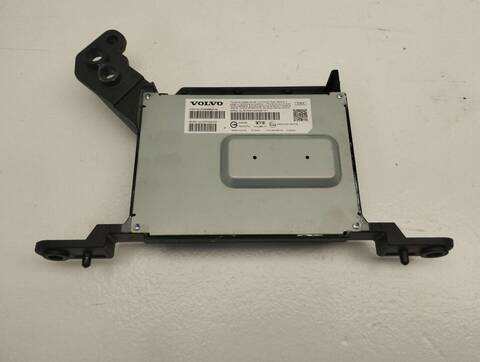 Foto 3ª: Sistema Audio Radio CD Volvo XC 60 CORE AWD 250CV 184KW [B420T11] (2025)