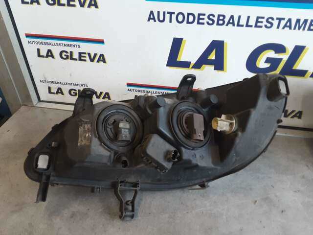 Foto 3ª: Faro Derecho Opel Zafira 2.0 DTI (2001)