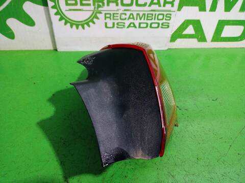 Foto 3ª: Piloto Trasero Derecho Opel Corsa EXPRESSION 75CV (2014)