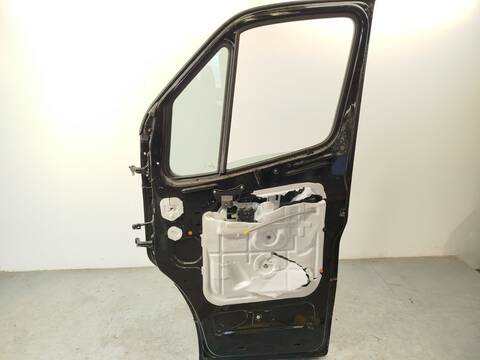Foto 4ª: Puerta Delantera Derecha Mercedes Sprinter 419 CDI RWD 907.643 907.645 907.647) 190CV 140KW FURGONETA [654920] (2024)