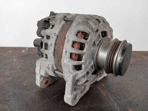 Foto 2ª: Alternador Renault Clio BUSINESS 1 16V CAT BIVALENT GASOLINA - GPL D4F) 72CV (2012)