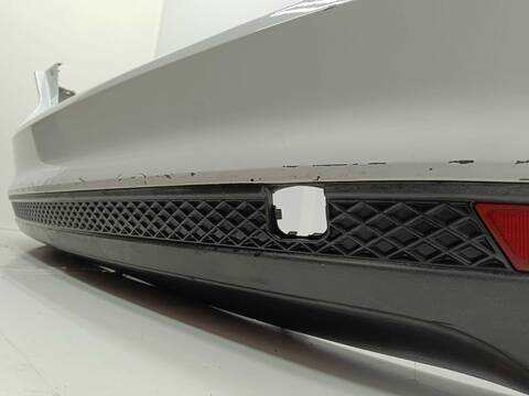 Foto 4ª: Paragolpes Trasero Ford Focus 1.6 TDCI CAT 95CV 70KW [T3DA] (2014)