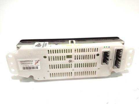 Foto 4ª: Mando Climatizador Mitsubishi Outlander MOTION 4WD 150CV 110KW [4N14] (2018)