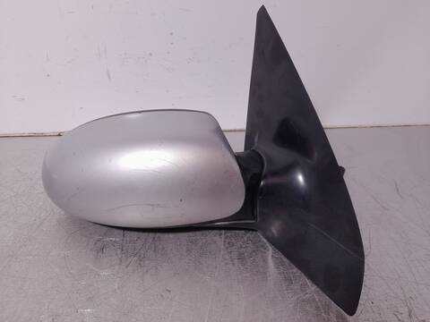 Foto 3ª: Retrovisor Derecho Ford Focus TREND BERLINA 115CV 85KW [F9DA] (2002)
