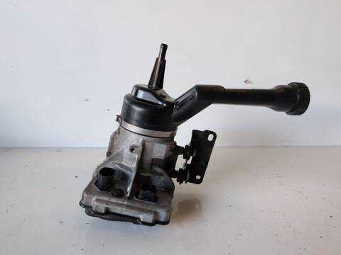 Bomba de Direccion Peugeot 308 5FW
