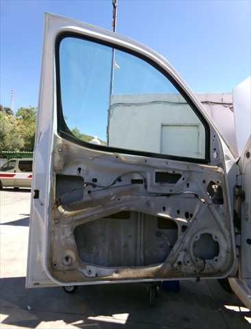 Foto 2ª: Puerta Delantera Izquierda Peugeot Partner 2.0 HDI 2002-2008 [RHY] (2006)