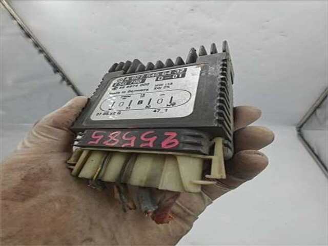 Centralita Motor ECU Mercedes Clase S 220 3.2 320 (220.065) [3.2 LTR. - 165 KW V6 18V CAT]