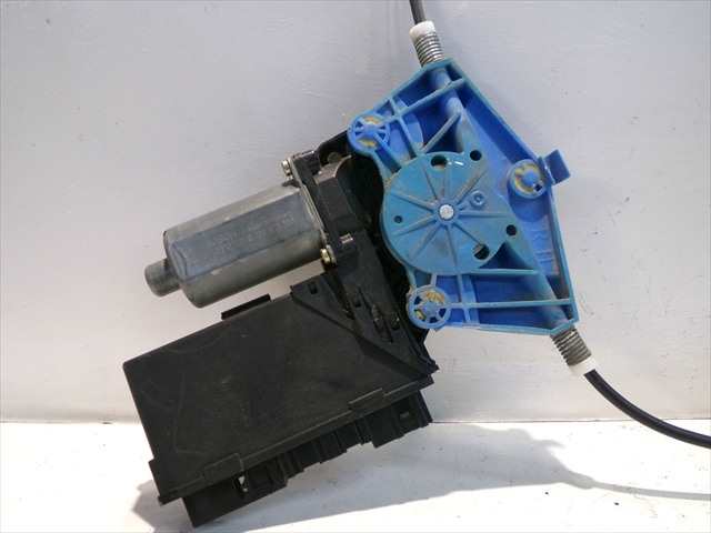 Foto 2ª: Elevalunas Eléctrico Trasero Derecho Audi A4 2.0 G 2000-2004 [ALT] (2002)