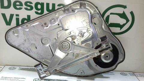 Foto 2ª: Elevalunas Manual Trasero Derecho Ford Kuga 2.0 TDCI CAT 136CV 100KW [G6DG] (2009)