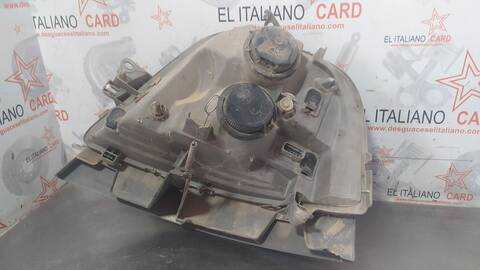 Foto 4ª: Faro Derecho Opel Movano COMBI MEDIO TECHO ELEVADO L2H2 2.8T 136CV 100KW [ZD3A2] (2006)