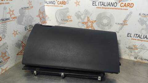 Guantera Mercedes Clase ML 300 3.0 CDI W164) 224CV 165KW AUT. OM642