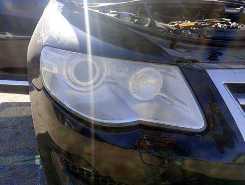 Faro Derecho Volkswagen Touareg 3.0 V6 TDI 240CV 176KW