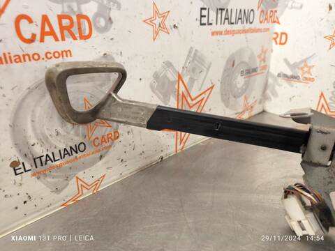 Foto 2ª: Cinturón Delantero Izquierdo Mercedes Clase C 160 200 COMPRESSOR 209.342) COUPE 163CV 120KW [M271940] (2003)