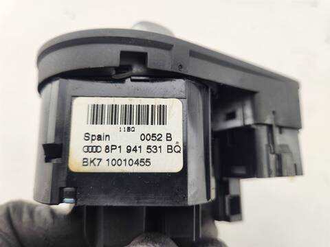 Foto 2ª: Mando Luces Audi A3 2.0 TDI AMBIENTE 140CV 103KW [CFFB] (2003)