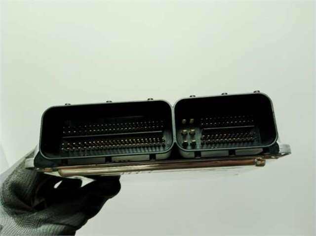 Foto 3ª: Centralita Motor ECU Bmw X3 2.0 TD 184CV 135KW SUV F25 N47D20C