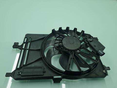 Foto 4ª: Electroventilador Ford Focus 1.6 TDCI CAT 116CV 85KW [T1DB] (2011)