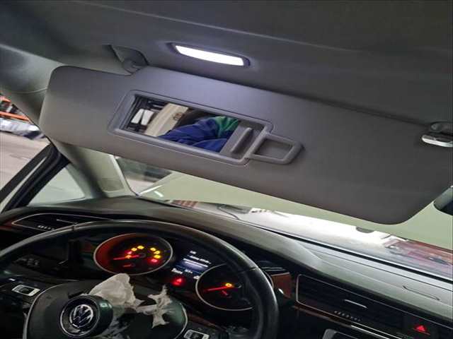 Parasol Izquierdo Volkswagen Touran SPORT BMT 150CV 110KW
