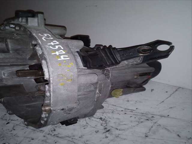 Foto 3ª: Caja Cambios Renault Scenic 1.9 DTI DIESEL 80CV 59KW JA..) (2002)