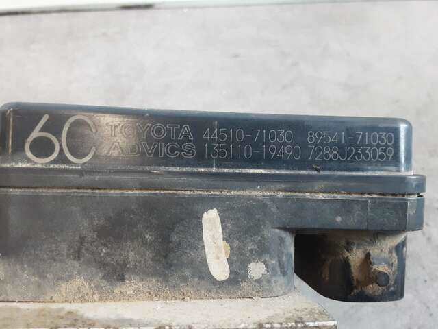 Centralita Abs Toyota Hilux 2.500 D4D 144CV/106KW 0CV