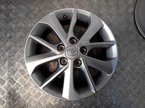 Foto 3ª: Juego LLantas Toyota Auris 1.4 D-4D NDE180_) 90CV 66KW [1ND-TV] (2013)