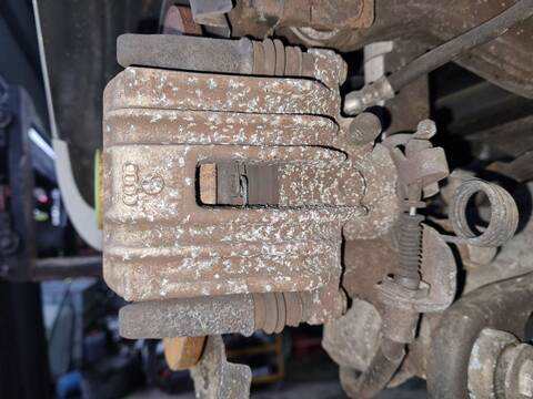 Pinza Freno Trasera Izquierdo Seat Exeo ERENCE BERLINA 120CV 88KW