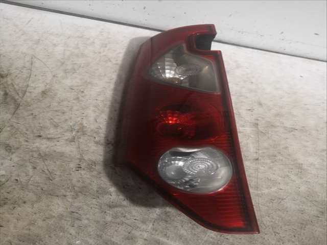 Foto 3ª: Piloto Trasero Izquierdo Renault Kangoo K9K C8 (2008)