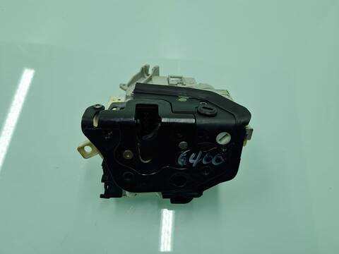 Foto 3ª: Cerradura Puerta Trasera Derecha Audi Q5 2.0 TDI 125KW) 170CV [CGL] (2011)