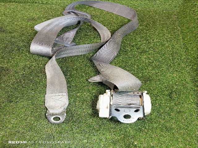 Foto 2ª: Cinturón Trasero Derecho Toyota Land Cruiser 3.0 D KDJ90 GX 3P [1KD-FTV] (2002)