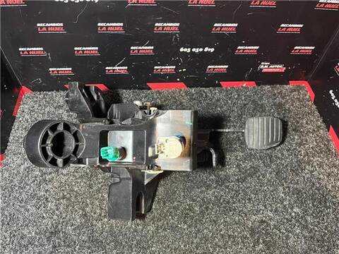 Foto 4ª: Pedal Embrague Renault Trafic 1.6 L2H1 2 9T [1 6 LTR. - 85 KW DCI DIESEL] 116CV FURGON [R9M]