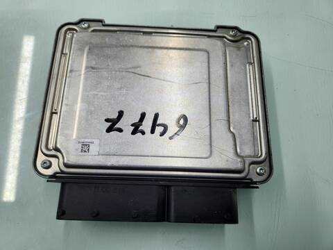 Foto 2ª: Centralita Motor ECU Volkswagen Golf SPORT R-LINE 150CV 110KW [DPCA] (2020)