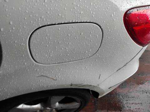 Tapa Exterior Combustible Mercedes Clase B 150 270910