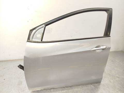 Foto 2ª: Puerta Delantera Izquierda Hyundai i30 1.4 101CV 74KW [G4LC] (2016)