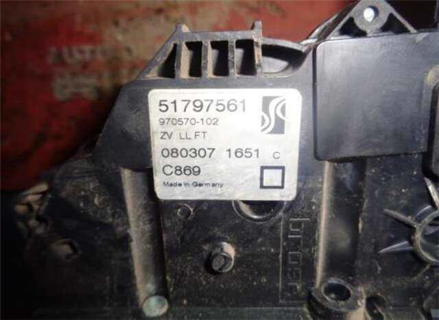 Cerradura Puerta Delantera Izquierda Fiat Punto 1.9 D MULTIJET