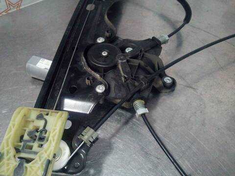 Foto 4ª: Elevalunas Eléctrico Delantero Derecho Opel Astra SELECTIVE START/STOP 110CV 81KW [B16DTE] (2016)