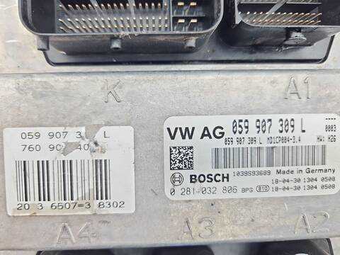 Foto 3ª: Centralita Motor ECU Volkswagen Touareg 3.0 TDI 4MOTION 286CV 210KW [DENA,DPYD] (2021)