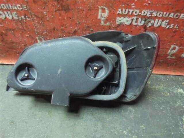 Foto 3ª: Piloto Trasero Izquierdo Peugeot 306 1.9D [WJZ]