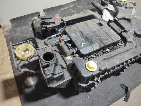 Foto 2ª: Deposito AdBlue Opel Combo VERSION INDEFINIDA (2018)