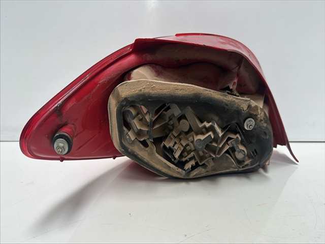 Foto 2ª: Piloto Trasero Derecho Peugeot 307 1.6 HDI [D/9HX] (2006)