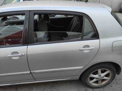 Puerta Trasera Izquierda Toyota Corolla 1CDFTV